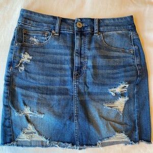 American Eagle Jean Skirt (Size 6)